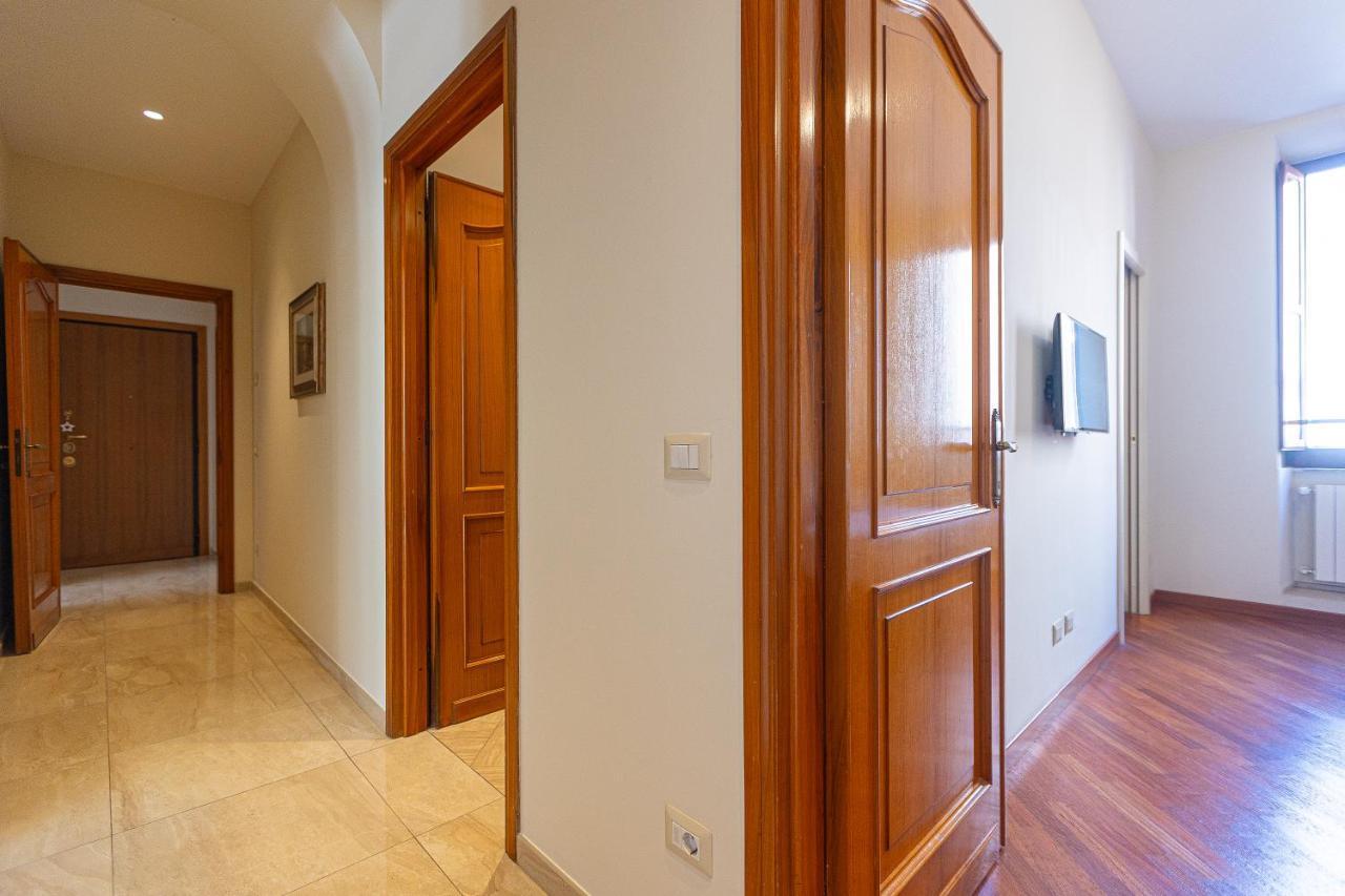 Vatican Museum By Rental In โรม ภายนอก รูปภาพ